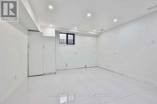 4511 Guelph Line, Burlington, ON - Indoor