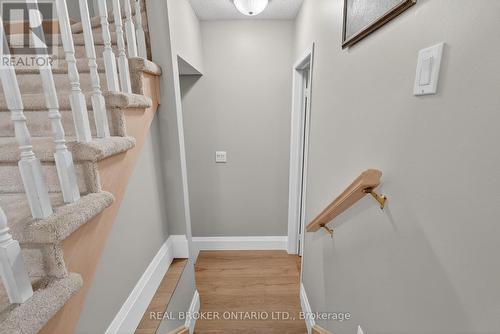 7048 Frontier Ridge, Mississauga, ON - Indoor Photo Showing Other Room