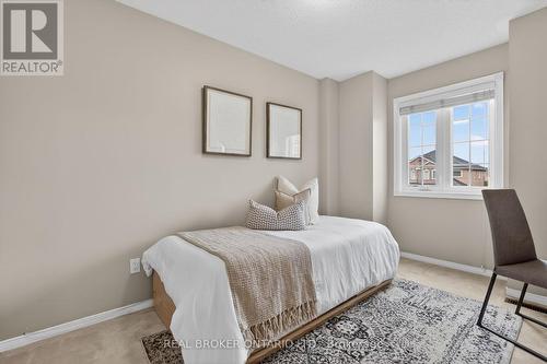 7048 Frontier Ridge, Mississauga, ON - Indoor Photo Showing Bedroom