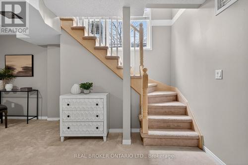 7048 Frontier Ridge, Mississauga, ON - Indoor Photo Showing Other Room