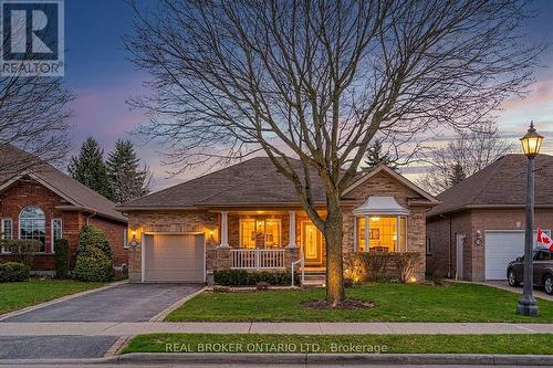 17 PARKSIDE DRIVE  Guelph, ON N1G 4X7