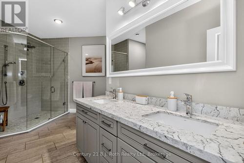 ENSUITE - 291 Concession Road 8 E, Tiny, ON - Indoor Photo Showing Bathroom