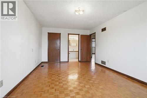 60 Rexford Drive, Hamilton, ON - Indoor Photo Showing Other Room