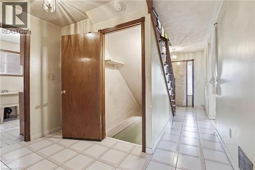 60 Rexford Drive, Hamilton, ON - Indoor Photo Showing Other Room