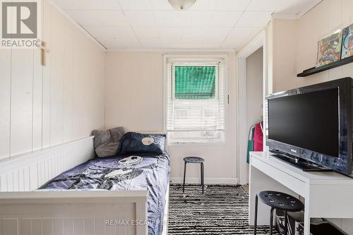 66 East 32Nd Street, Hamilton, ON - Indoor