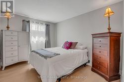 Bedroom 2 - 