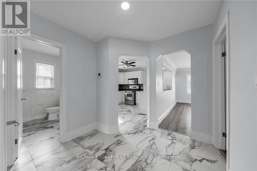 8 Shynal Avenue, Hamilton, ON - Indoor Photo Showing Other Room