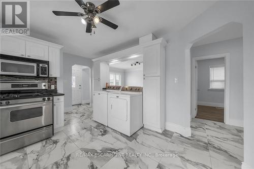 8 Shynal Avenue, Hamilton, ON - Indoor Photo Showing Other Room