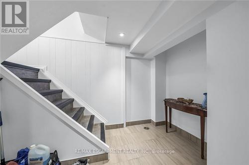 8 Shynal Avenue, Hamilton, ON - Indoor Photo Showing Other Room
