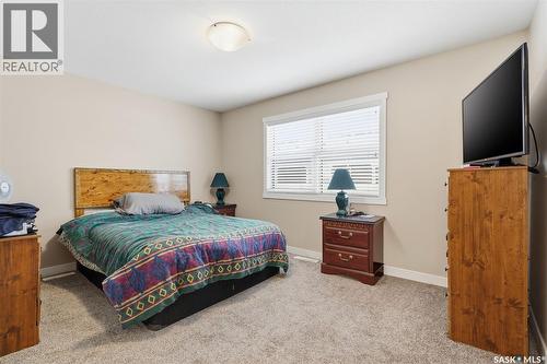 556 Pringle Crescent, Saskatoon, SK - Indoor Photo Showing Bedroom