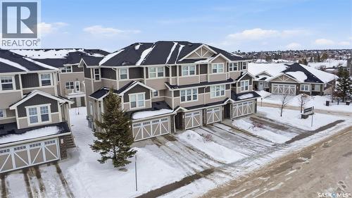 556 Pringle Crescent, Saskatoon, SK - Outdoor With Facade