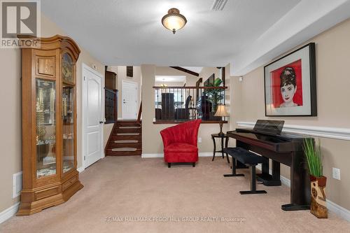 11 Red Cedar Lane, Essa, ON - Indoor Photo Showing Other Room