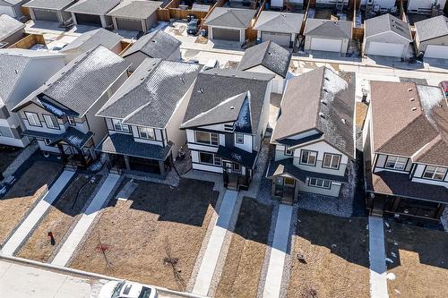 98 Twintree Way, Winnipeg, MB - Outdoor