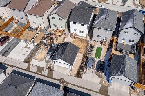 98 Twintree Way, Winnipeg, MB - Outdoor