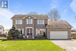 54 LAPOINTE BOULEVARD Russell, ON K0A 1W0