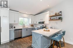 415 - 14 DAWSON DRIVE Collingwood, ON L9Y 5B4