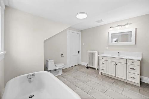 66 Kingsway, Winnipeg, MB 