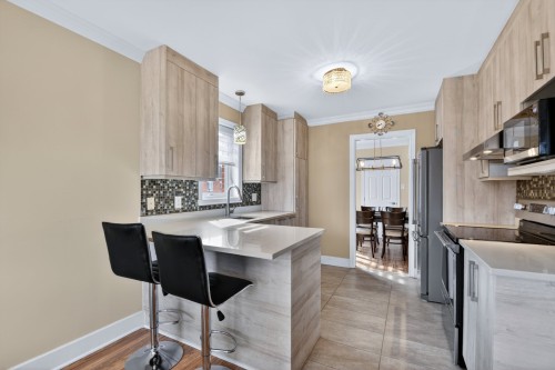 Kitchen - 301-223 Boul. Ste-Rose E., Laval (Auteuil), QC - Indoor Photo Showing Kitchen
