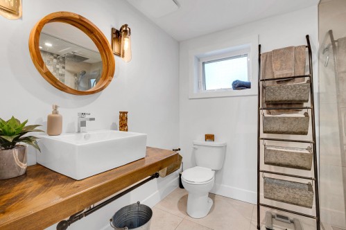 Salle de bains - 132 Av. Fraser, Lorraine, QC - Indoor Photo Showing Bathroom