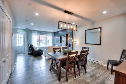 Overall view - 596 Rue Étienne-Lavoie, Laval (Sainte-Dorothée), QC - Indoor Photo Showing Dining Room