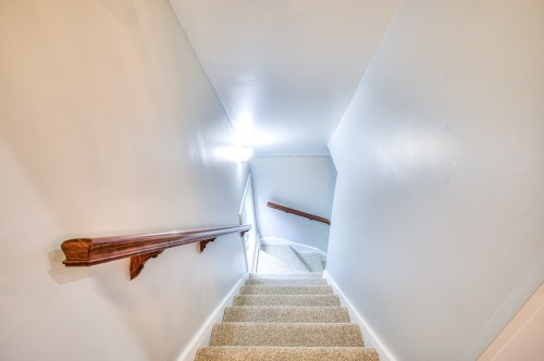 Staircase - 596 Rue Étienne-Lavoie, Laval (Sainte-Dorothée), QC - Indoor Photo Showing Other Room