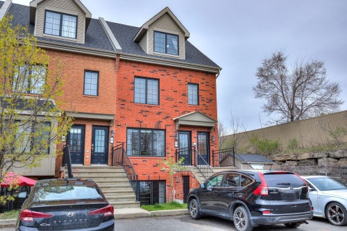 Front of Structure - 596 Rue Étienne-Lavoie, Laval (Sainte-Dorothée), QC - Outdoor With Facade