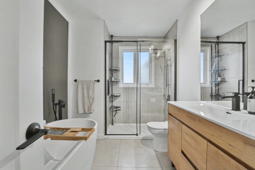 Salle de bains - 368 Rue Edgewood, Rosemère, QC - Indoor Photo Showing Bathroom