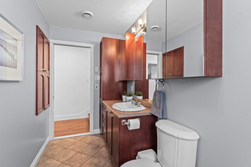 Salle de bains - 237 Av. Vinet, Dorval, QC - Indoor Photo Showing Bathroom