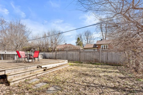 Cour - 237 Av. Vinet, Dorval, QC - Outdoor