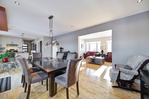 Dining Room - 5375 Boul. Des Mille-Îles, Laval (Saint-François), QC - Indoor Photo Showing Other Room