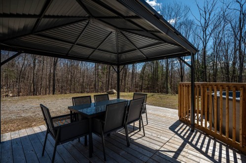 Terrasse - 45 Rue De L'Affluent, Saint-Hippolyte, QC - Outdoor With Deck Patio Veranda With Exterior
