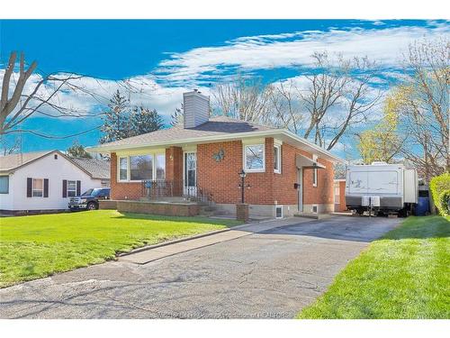 42 Grace, Leamington, ON 