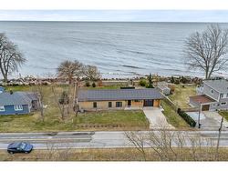 116 EAST BEACH Leamington, ON N8H 3V7