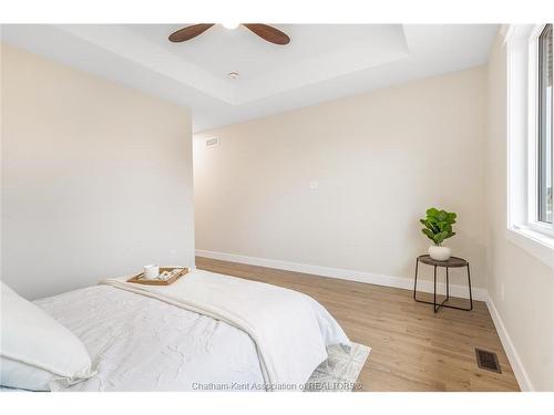 108 Bloomington Way, Chatham, ON 