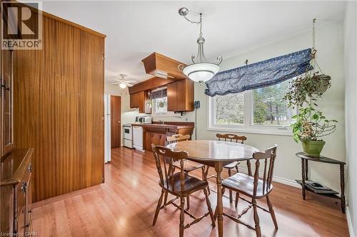 106 Ruskview Road, Kitchener, ON - Indoor Photo Showing Dining Room