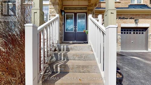 48 Heron Hollow Avenue, Richmond Hill, ON - Outdoor