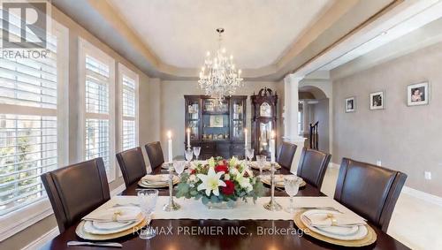 48 Heron Hollow Avenue, Richmond Hill, ON - Indoor Photo Showing Dining Room