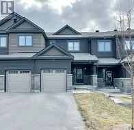 14 ATOP LANE Ottawa, ON K1X 0H2