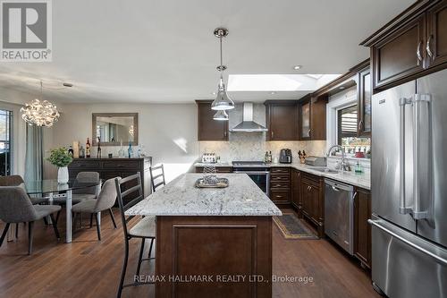 37 Lewin Crescent, Ajax, ON - Indoor Photo Showing Kitchen With Stainless Steel Kitchen With Upgraded Kitchen