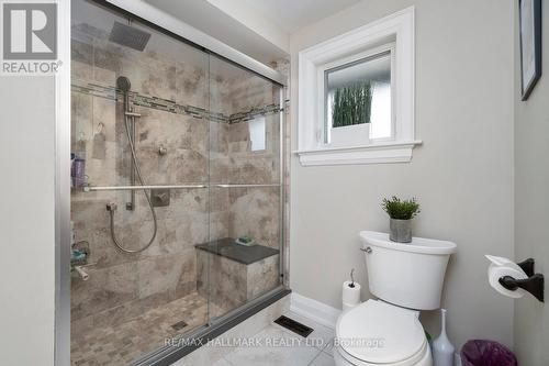 37 Lewin Crescent, Ajax, ON - Indoor Photo Showing Bathroom