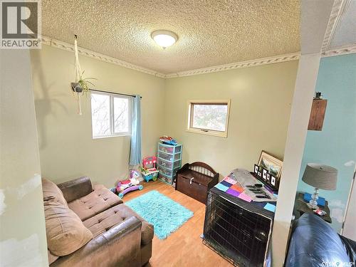 464 1St Avenue E, Melville, SK - Indoor