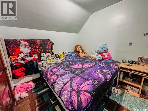 464 1St Avenue E, Melville, SK - Indoor Photo Showing Bedroom