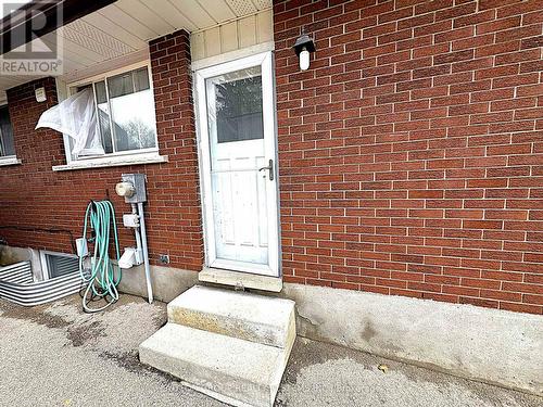 42 Ingleside Drive, Kitchener, ON - Outdoor With Exterior