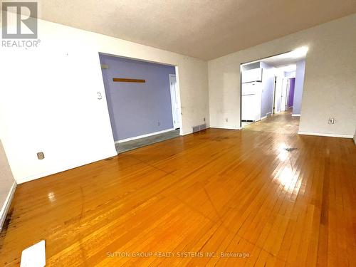 42 Ingleside Drive, Kitchener, ON - Indoor Photo Showing Other Room