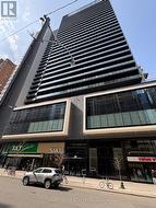 904 - 20 EDWARD STREET Toronto, ON M5G 1C9