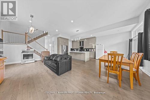 560 Queen Mary Street, Ottawa, ON - Indoor