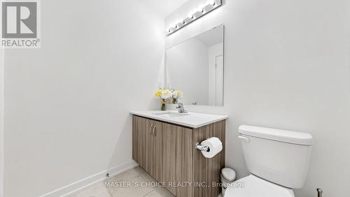 1404 - 56 Elizabeth Street, Richmond Hill, ON - Indoor Photo Showing Bathroom