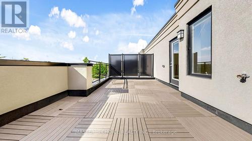 1404 - 56 Elizabeth Street, Richmond Hill, ON - Outdoor With Exterior