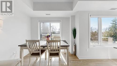 1404 - 56 Elizabeth Street, Richmond Hill, ON - Indoor Photo Showing Dining Room