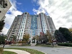 116 - 23 LORRAINE DRIVE Toronto, ON M2N 6Z6